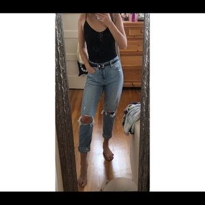 American Eagle Mom Jeans